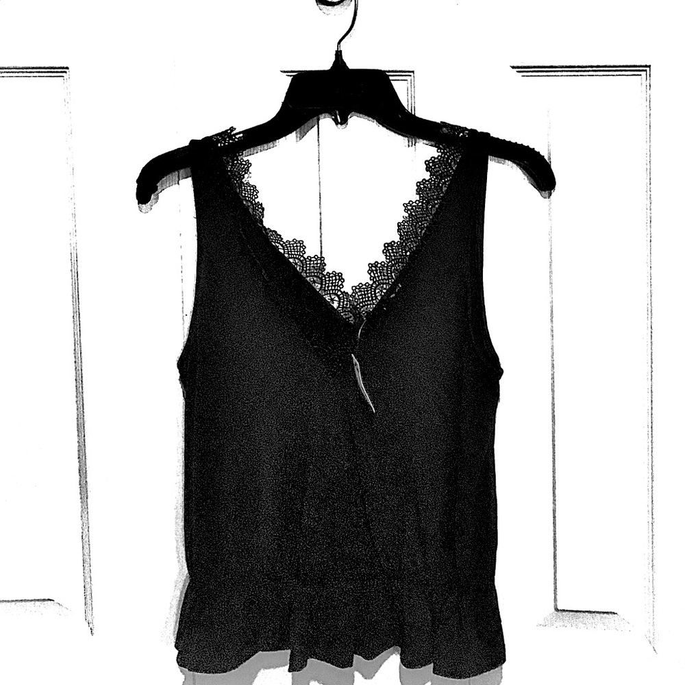 Black Express Top NWT  XSmall